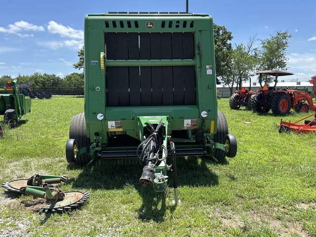 Image of John Deere 560M equipment image 2