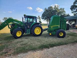 Main image John Deere 560M 7