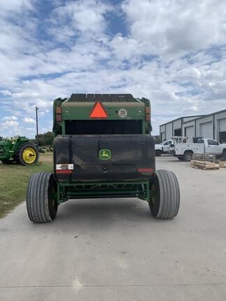 Image of John Deere 560M equipment image 3