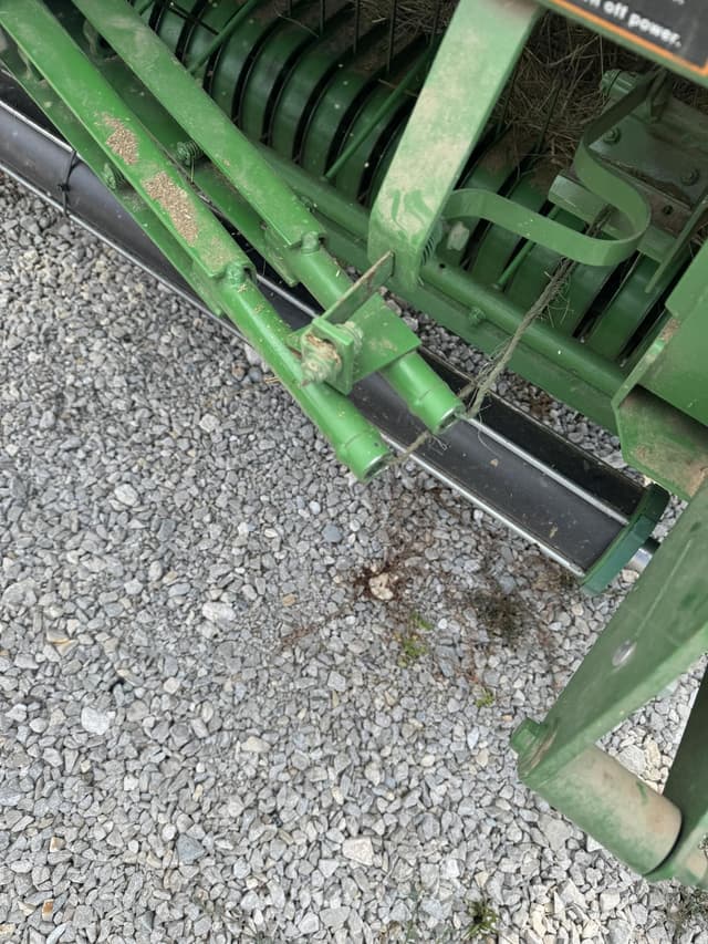 Image of John Deere 560M equipment image 2