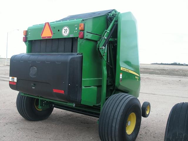 Image of John Deere 560M equipment image 3