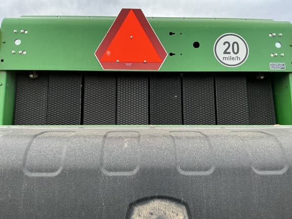 Image of John Deere 560M equipment image 4