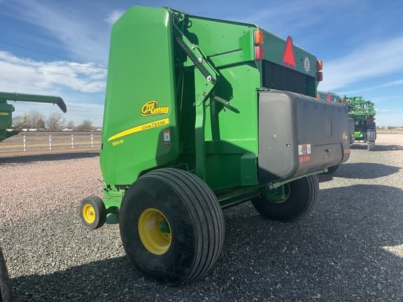 Image of John Deere 560M equipment image 3