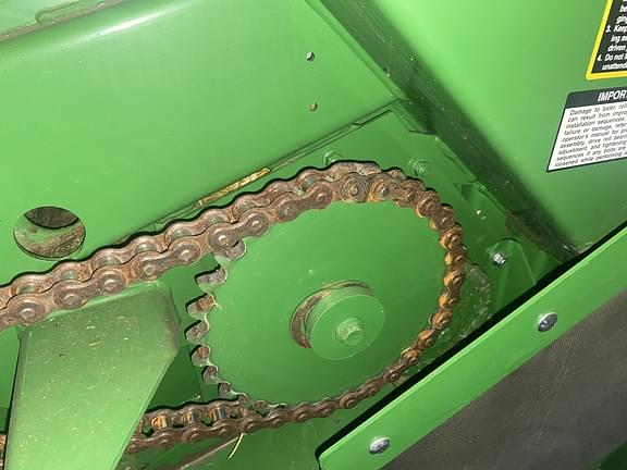 Image of John Deere 560M equipment image 4