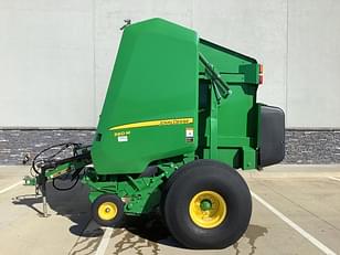 Main image John Deere 560M 0