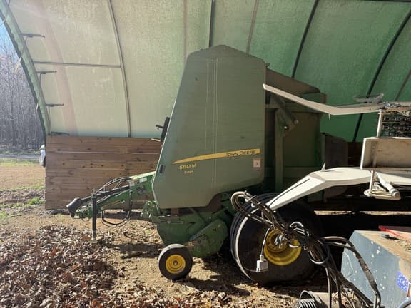 Image of John Deere 560M Silage equipment image 3