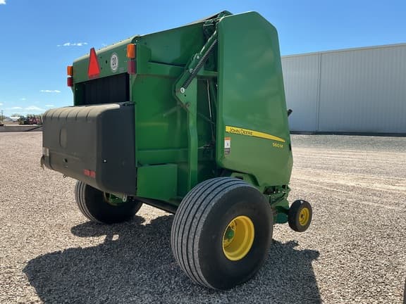 Image of John Deere 560M equipment image 1