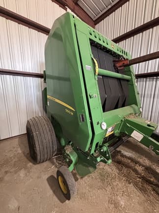 Image of John Deere 560M equipment image 1