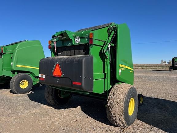 Image of John Deere 560M equipment image 4