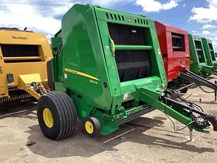 Main image John Deere 560M 0