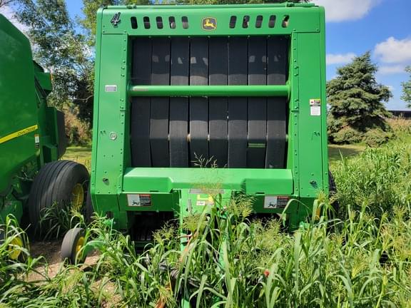 Image of John Deere 560M equipment image 1