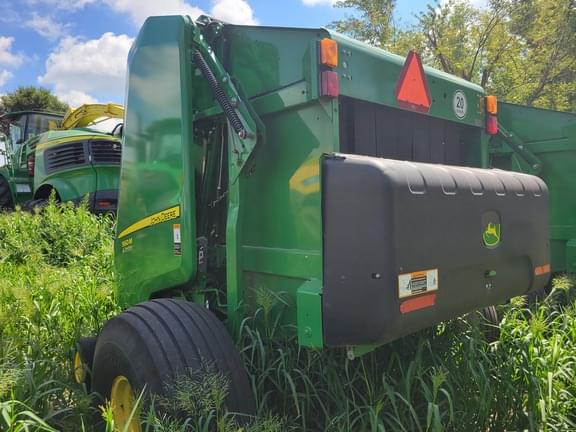Image of John Deere 560M equipment image 2