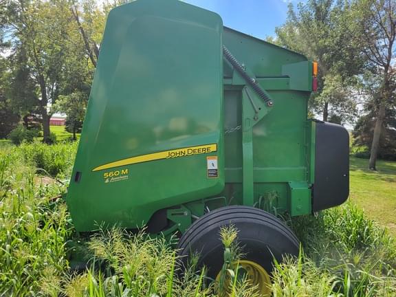 Image of John Deere 560M equipment image 4