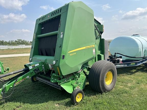 Image of John Deere 560M equipment image 1