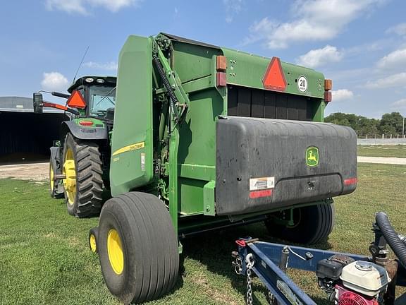 Image of John Deere 560M equipment image 4