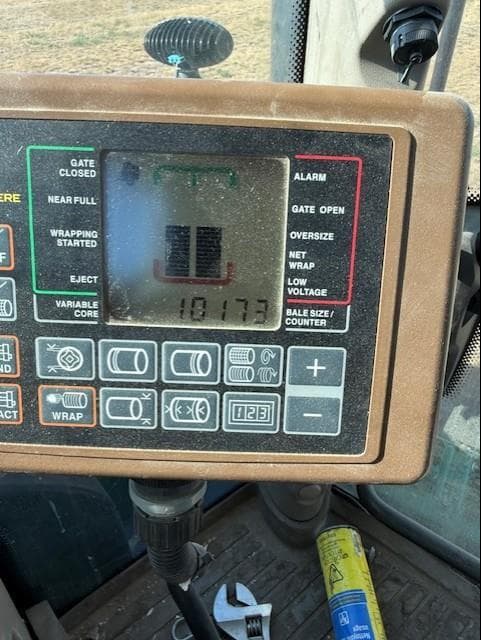 Image of John Deere 560M equipment image 2