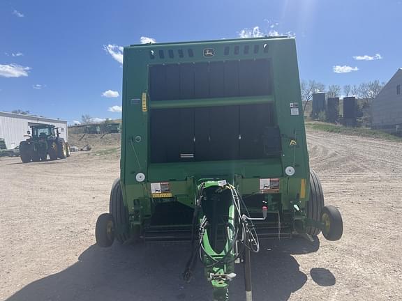 Image of John Deere 560M equipment image 1