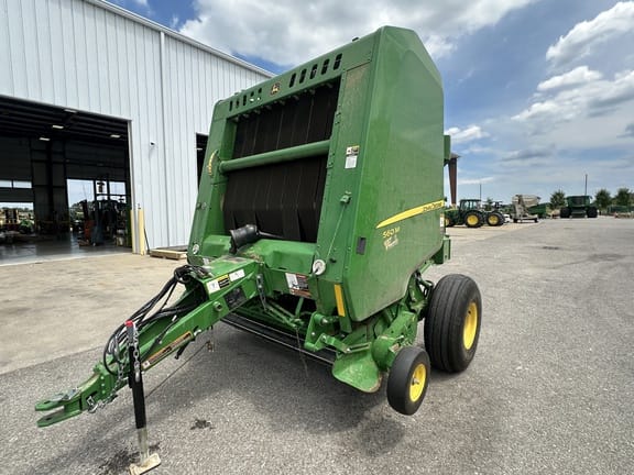 Main image John Deere 560M
