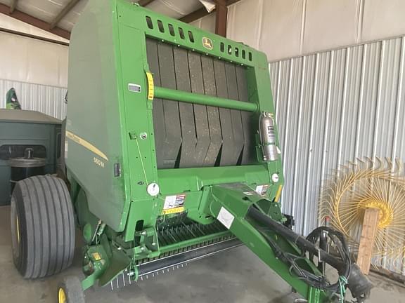 Image of John Deere 560M equipment image 2