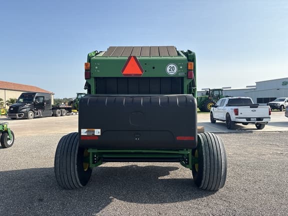 Image of John Deere 560M equipment image 1