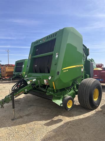 Main image John Deere 560M
