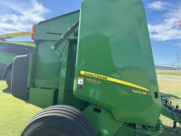 Main image John Deere 560M