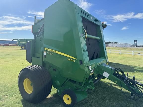 Image of John Deere 560M equipment image 1