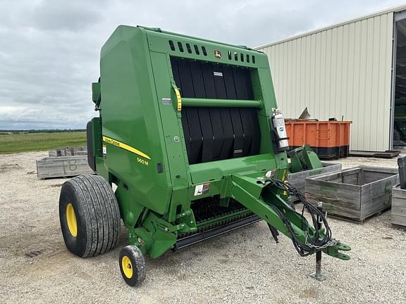 Image of John Deere 560M equipment image 1