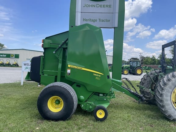 Main image John Deere 560M