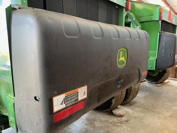 Image of John Deere 560M equipment image 3