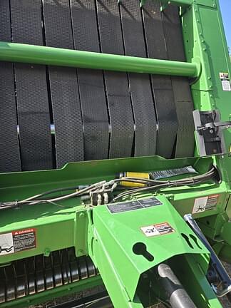 Image of John Deere 560M equipment image 2