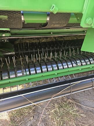 Image of John Deere 560M equipment image 4