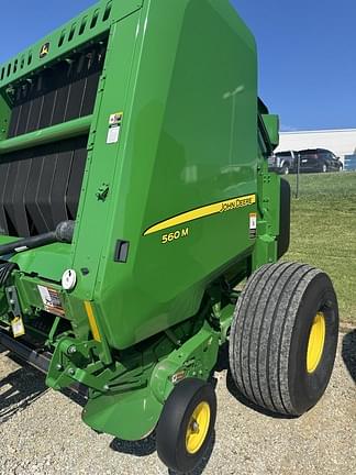 Image of John Deere 560M equipment image 3