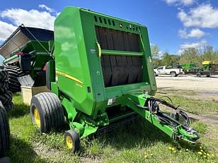 Main image John Deere 560M 3