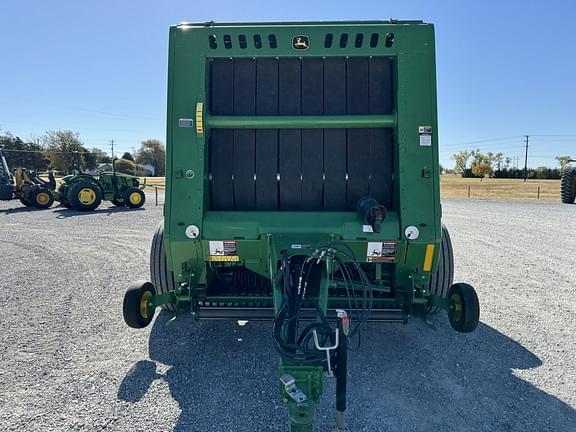 Image of John Deere 560M equipment image 2