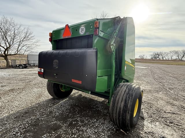 Image of John Deere 560M equipment image 2