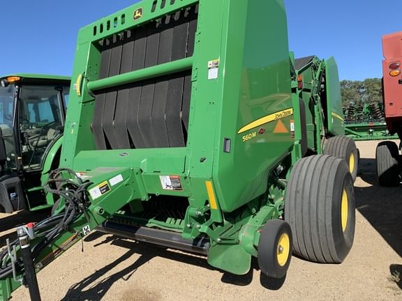 Main image John Deere 560M