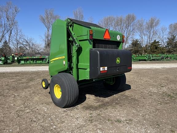 Image of John Deere 560M equipment image 3