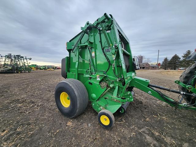 Image of John Deere 560M equipment image 2