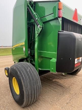 Image of John Deere 560M equipment image 2