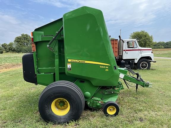 Image of John Deere 560M equipment image 3