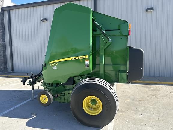 Image of John Deere 560M equipment image 1