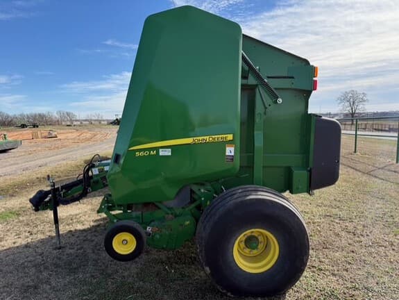 Image of John Deere 560M equipment image 1