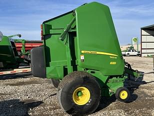 Main image John Deere 560M 7