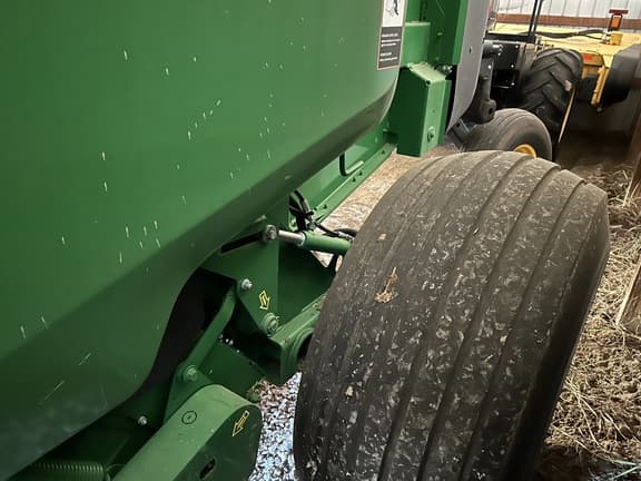 Image of John Deere 560M equipment image 2