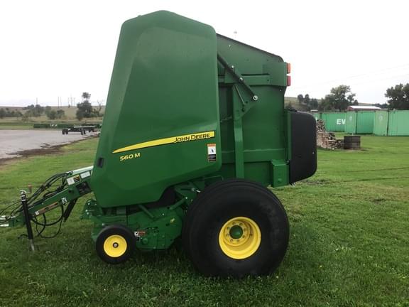 Image of John Deere 560M equipment image 4