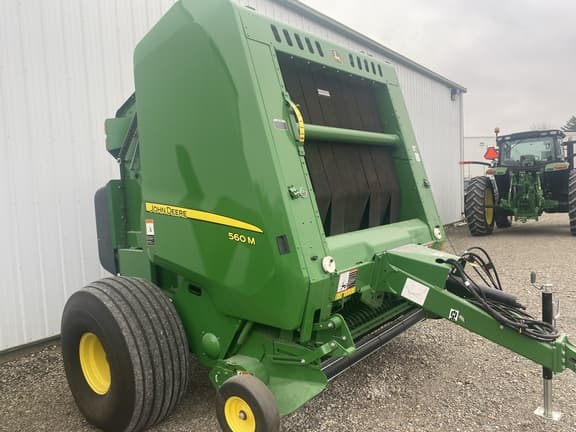 Image of John Deere 560M equipment image 3