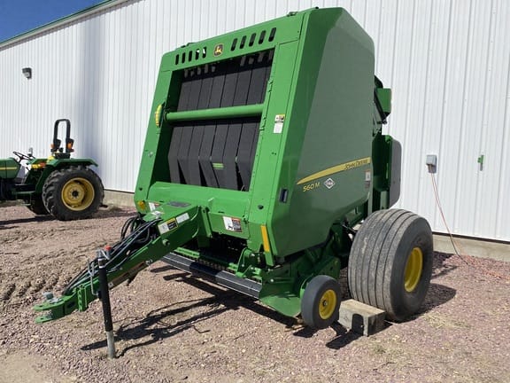 Main image John Deere 560M