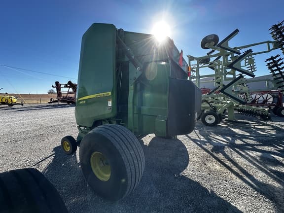 Image of John Deere 560M equipment image 2