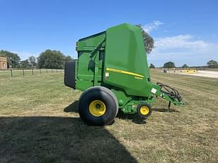 Main image John Deere 560M 6